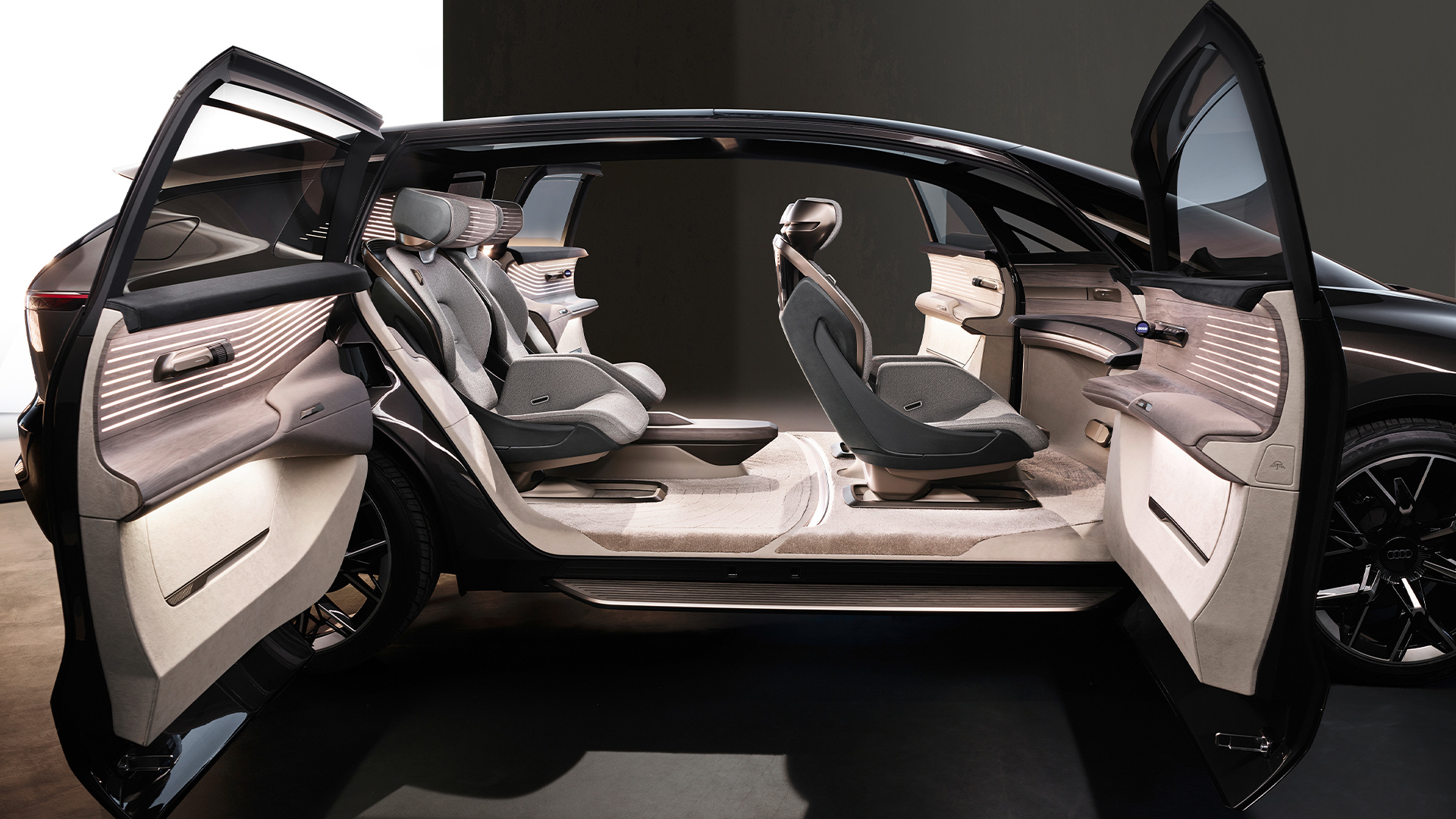 The Audi urbansphere concept{ft_concept-vehicle}